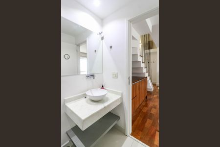 Apartamento para alugar com 83m², 1 quarto e 1 vagaLavabo