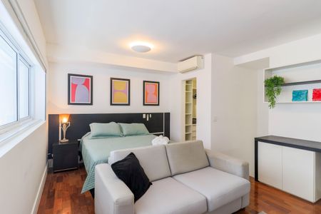 Apartamento para alugar com 83m², 1 quarto e 1 vagaSuíte