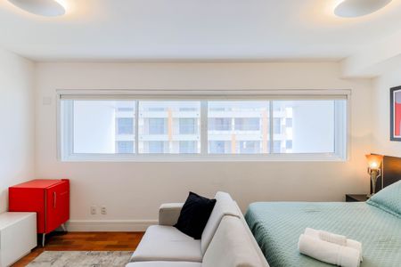 Apartamento para alugar com 83m², 1 quarto e 1 vagaSuíte