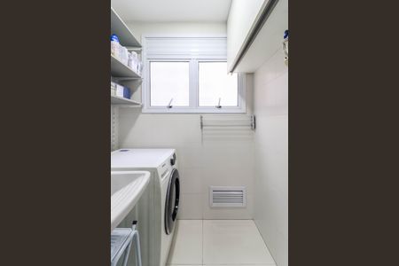 Apartamento para alugar com 83m², 1 quarto e 1 vagaÁrea de Serviço