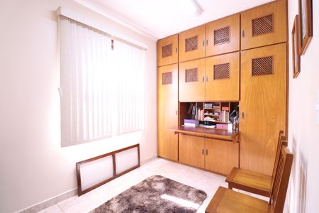 Casa para alugar com 120m², 3 quartos e 2 vagasQuarto