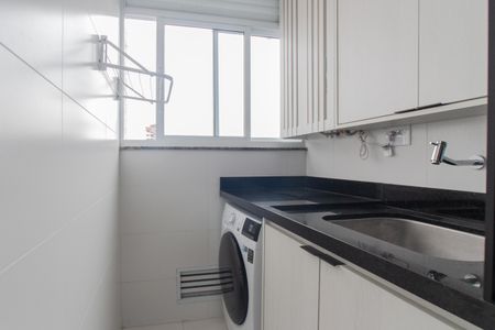 Apartamento à venda com 55m², 2 quartos e 1 vagaCozinha e Área de Serviço