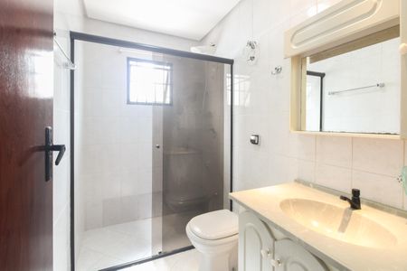 Casa para alugar com 120m², 3 quartos e 2 vagasBanheiro Social 2