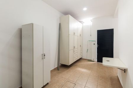 Casa para alugar com 120m², 3 quartos e 2 vagasQuintal 