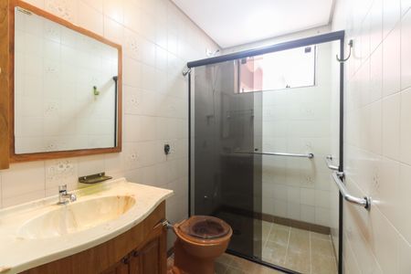 Casa para alugar com 120m², 3 quartos e 2 vagasBanheiro Suíte 