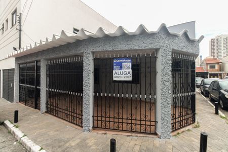 Casa para alugar com 120m², 3 quartos e 2 vagasFachada 