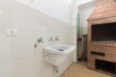 Casa para alugar com 120m², 3 quartos e 2 vagasÁrea de Serviço 