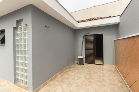 Casa para alugar com 120m², 3 quartos e 2 vagasQuarto 2 - Varanda 