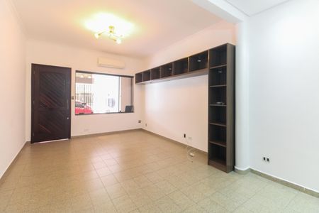 Casa para alugar com 120m², 3 quartos e 2 vagasSala 