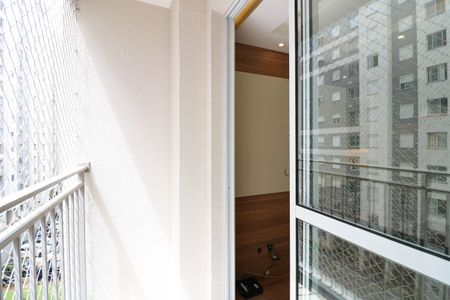 Apartamento para alugar com 41m², 2 quartos e 1 vagaVaranda