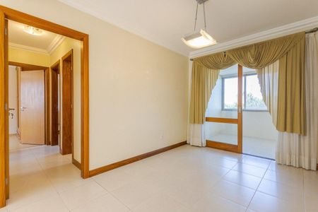 Sala  de apartamento para alugar com 3 quartos, 118m² em Jardim Itu, Porto Alegre