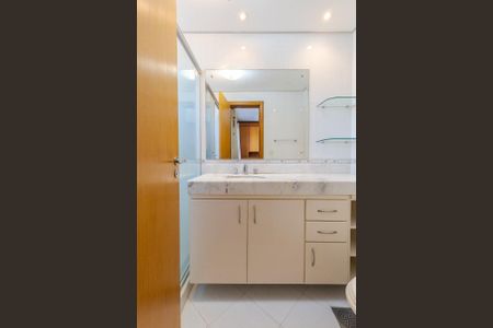 Apartamento para alugar com 118m², 3 quartos e 1 vagaBanheiro 2