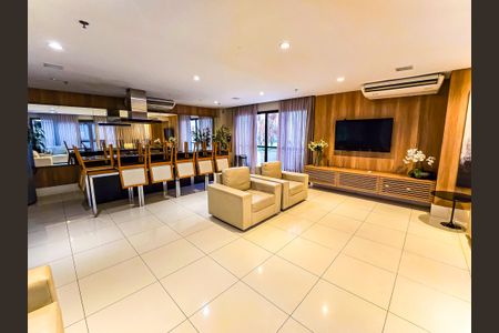 Apartamento para alugar com 56m², 2 quartos e 1 vaga Apartamento para alugar com 56m², 2 quartos e 1 vagaÁrea comum - Salão de festas