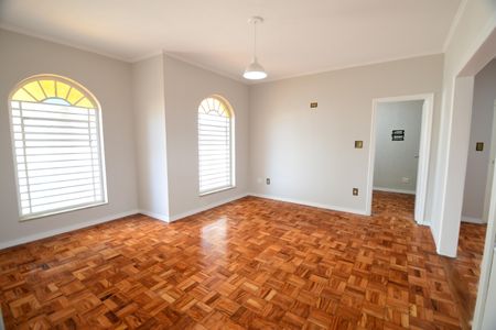 Casa à venda com 3 quartos, 152m² em Jardim Bela Vista, Campinas