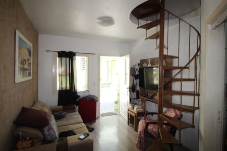 Casa de condomínio para alugar com 42m², 1 quarto e 1 vagaSala