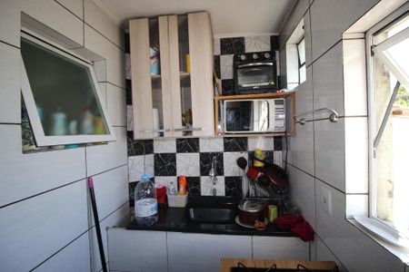 Cozinha de apartamento para alugar com 1 quarto, 42m² em São José, Porto Alegre