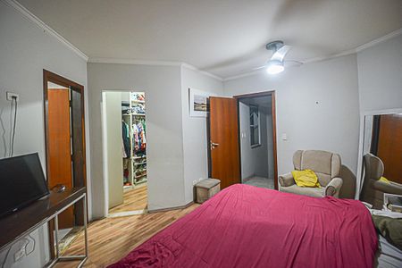 Casa à venda com 225m², 4 quartos e 4 vagasQuarto 3 - Suíte