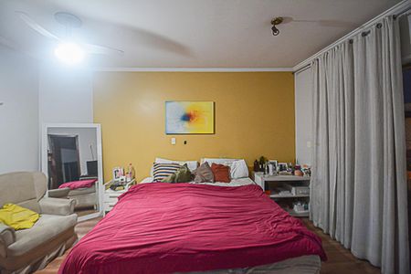 Casa à venda com 225m², 4 quartos e 4 vagasQuarto 3 - Suíte