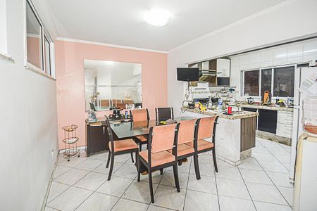 Casa à venda com 225m², 4 quartos e 4 vagasCopa