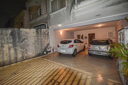 Casa à venda com 225m², 4 quartos e 4 vagasGaragem