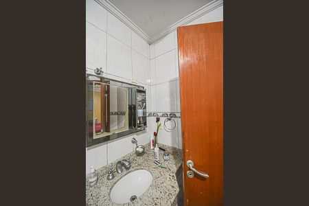 Casa à venda com 225m², 4 quartos e 4 vagasBanheiro da Suíte 3