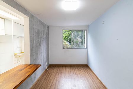 Sala de apartamento para alugar com 2 quartos, 45m² em Vila Curuçá Velha, São Paulo