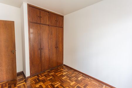 Apartamento à venda com 90m², 3 quartos e 1 vagaQuarto 2