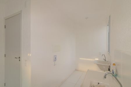 Apartamento para alugar com 49m², 2 quartos e sem vaga Apartamento para alugar com 49m², 2 quartos e sem vagaCozinha e Área de Serviço