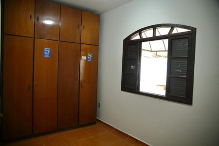 Casa para alugar com 180m², 3 quartos e 2 vagasQuarto 3 