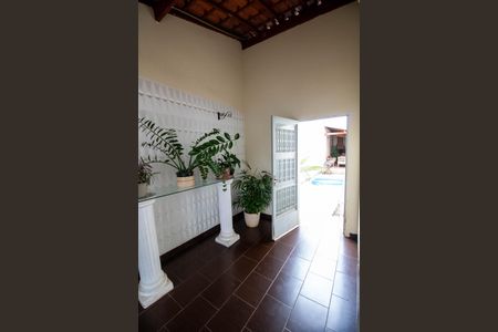 Casa à venda com 283m², 4 quartos e 1 vagaVARANDA