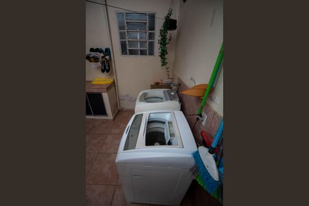 Casa à venda com 283m², 4 quartos e 1 vagaÁREA DE SERVIÇO