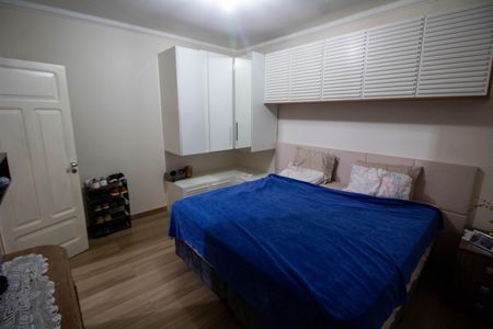 Casa à venda com 283m², 4 quartos e 1 vagaQUARTO 1