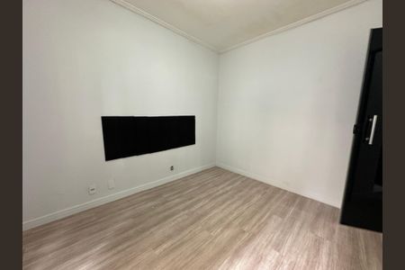 Quarto 2 de apartamento para alugar com 2 quartos, 52m² em Vila Sao Joao, Barueri