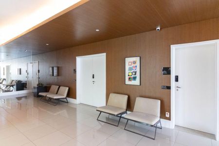 Studio à venda com 37m², 1 quarto e 1 vagaHall