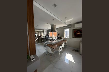 Apartamento à venda com 180m², 4 quartos e 3 vagasSala