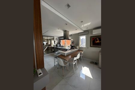 Apartamento à venda com 180m², 4 quartos e 3 vagasSala