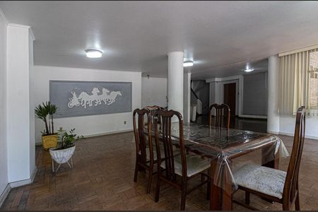 Apartamento à venda com 111m², 2 quartos e sem vagasalão de festas_4