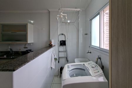 Apartamento para alugar com 100m², 3 quartos e 2 vagas Apartamento para alugar com 100m², 3 quartos e 2 vagasÁrea de Serviço