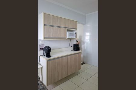 Apartamento para alugar com 100m², 3 quartos e 2 vagas Apartamento para alugar com 100m², 3 quartos e 2 vagasCozinha