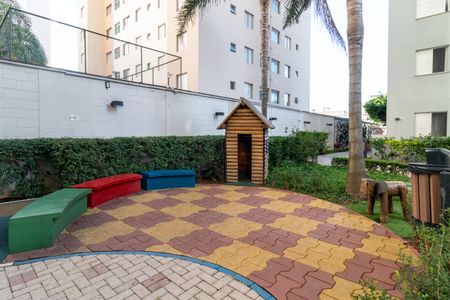 Apartamento à venda com 44m², 2 quartos e sem vaga Apartamento à venda com 44m², 2 quartos e sem vagaÁrea comum - Playground