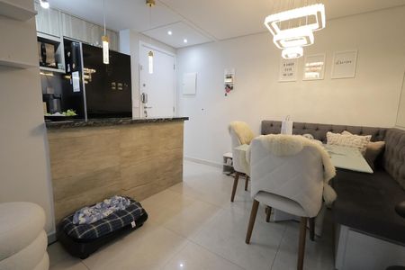 Apartamento à venda com 53m², 2 quartos e 1 vaga Apartamento à venda com 53m², 2 quartos e 1 vagaSala
