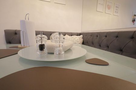 Apartamento à venda com 53m², 2 quartos e 1 vaga Apartamento à venda com 53m², 2 quartos e 1 vagaSala