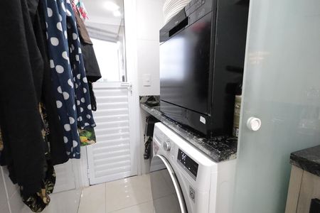 Apartamento à venda com 53m², 2 quartos e 1 vaga Apartamento à venda com 53m², 2 quartos e 1 vagaÁrea de Serviço