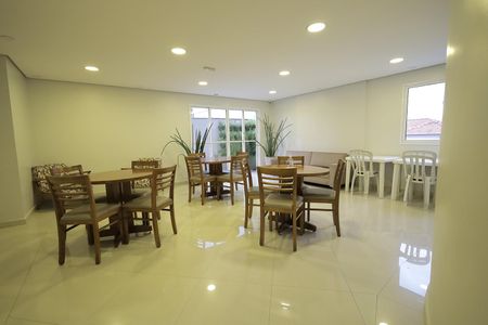 Apartamento à venda com 53m², 2 quartos e 1 vaga Apartamento à venda com 53m², 2 quartos e 1 vagaÁrea comum - Salão de festas