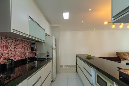 Apartamento para alugar com 74m², 2 quartos e 1 vagaCozinha