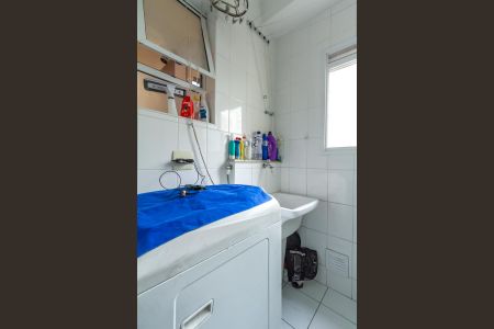 Apartamento para alugar com 74m², 2 quartos e 1 vagaÁrea de Serviço