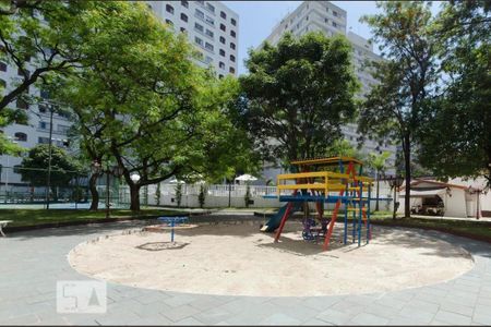 Apartamento para alugar com 96m², 3 quartos e 1 vagaÁrea comum - Playground