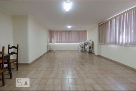 Apartamento para alugar com 96m², 3 quartos e 1 vagaÁrea comum - Salão de festas