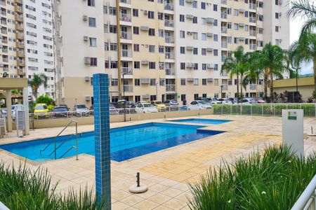 Apartamento para alugar com 50m², 2 quartos e 1 vagaÁrea comum - Piscina