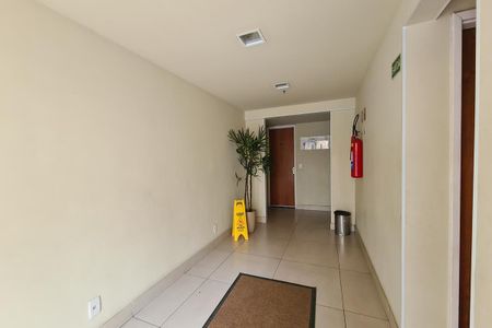 Apartamento para alugar com 50m², 2 quartos e 1 vagaHall social